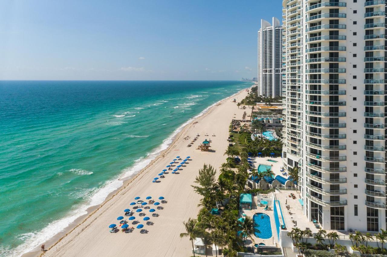 Appartamento Sunny Isles 1bdr Sea View And Pool